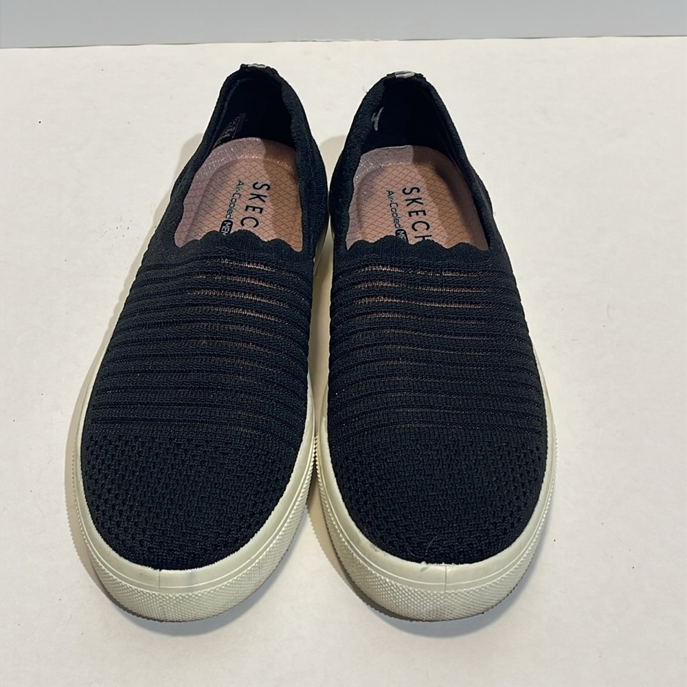 Skechers Poppy Breezy Black Street Slip On Shoes Women’s 5 Mesh Casual 73909